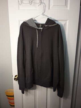 Mens Xersion Brand Black Zip-Up Hoodie with Gray Lining Size XXL
